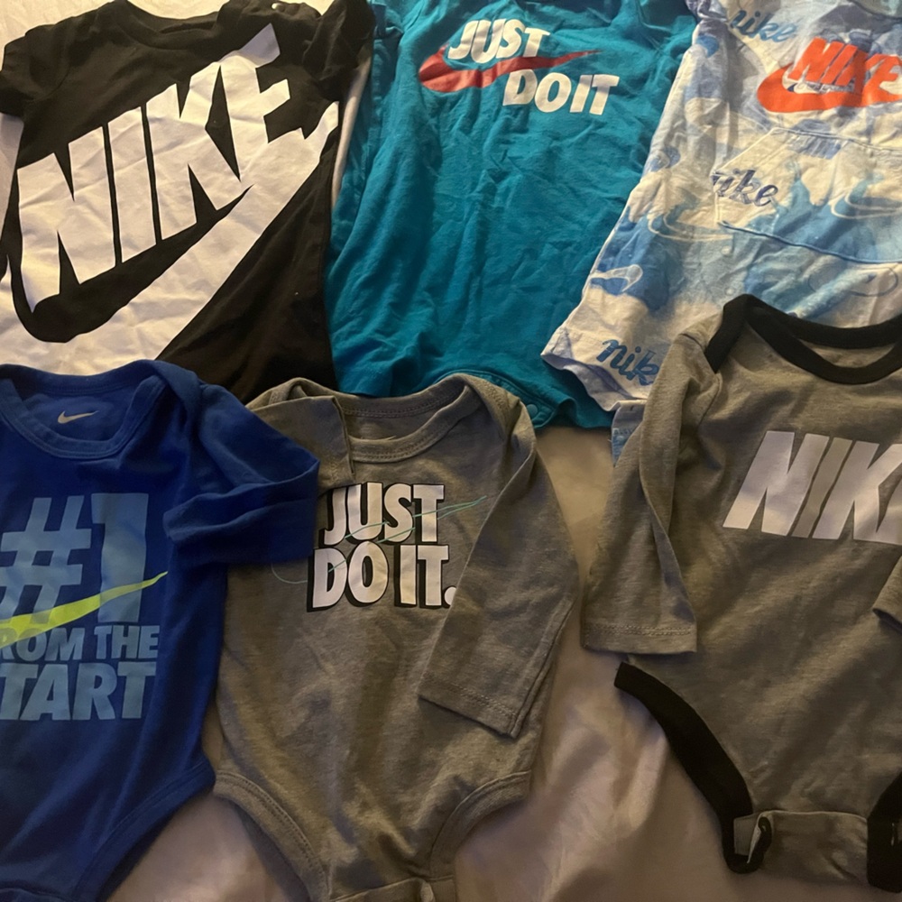 Baby Nike pieces